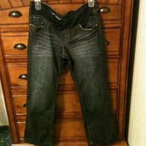 Maternity blue jeans