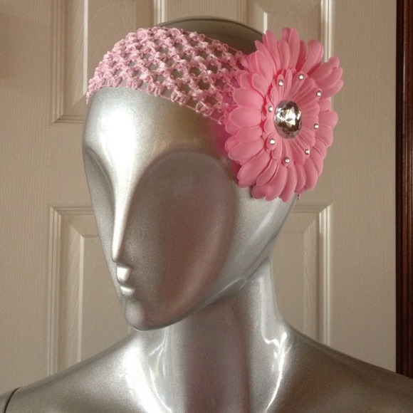 Pink Crocheted Waffle Style HB w/Jeweled Flower.