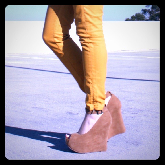 Cathy Jean Shoes - Faux Suede Wedges