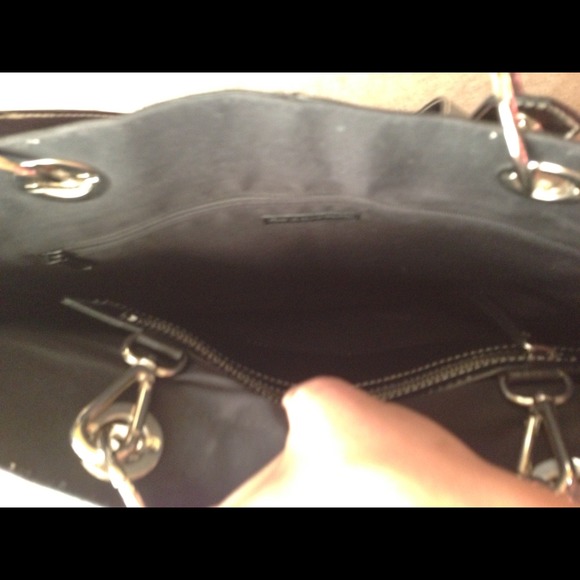 Leather tote - Picture 3 of 3