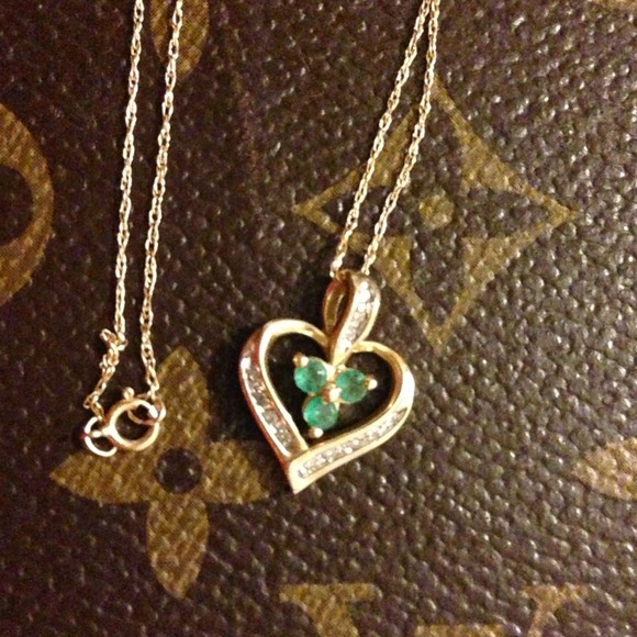 14k gold  heart pendant with emeralds & diamonds