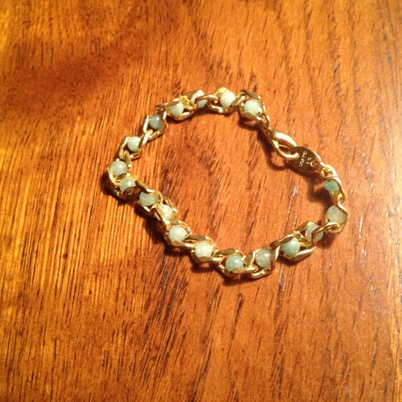 👍SOLD👍💥💥Jade and gold classy clasp bracelet