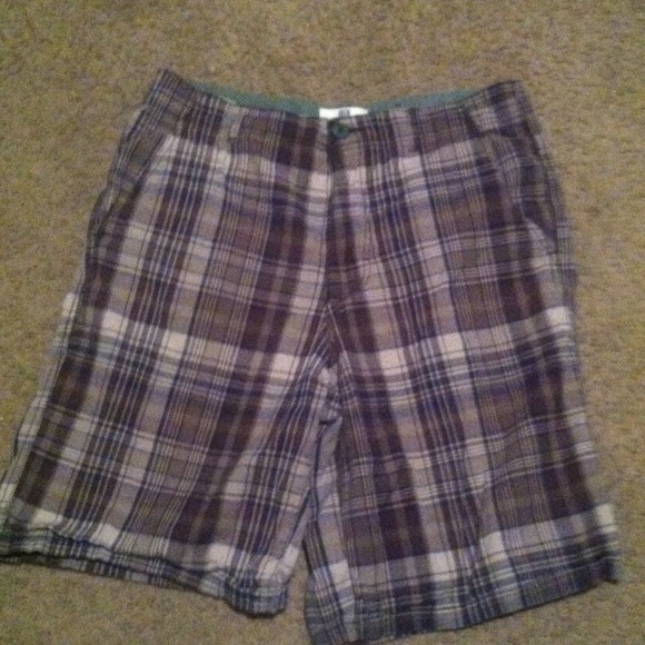 Shorts - Picture 1 of 2