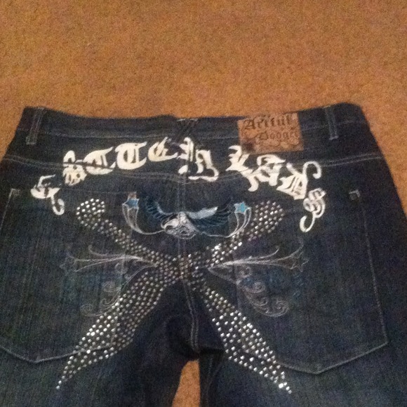 Jeans - Picture 3 of 3