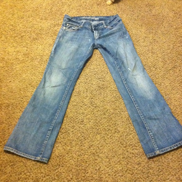 Jeans - Picture 1 of 4