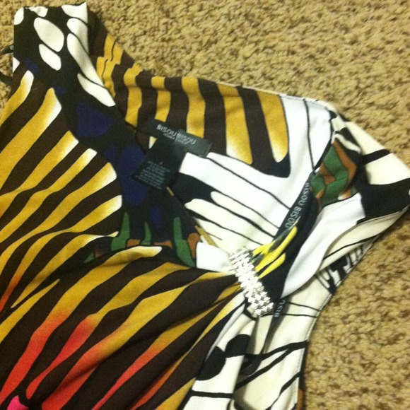 Dress - Picture 2 of 3