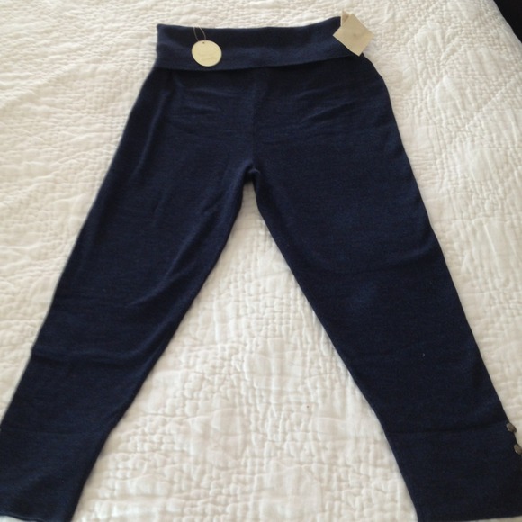 Lia Molly Capri sweater pants