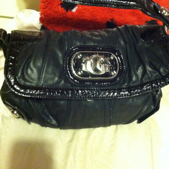 Authentic Guess purse