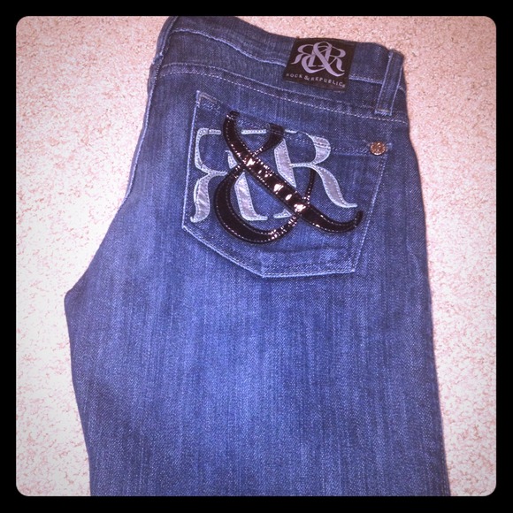 SOLD! Reduced Authentic Rock & Republic Blue jeans