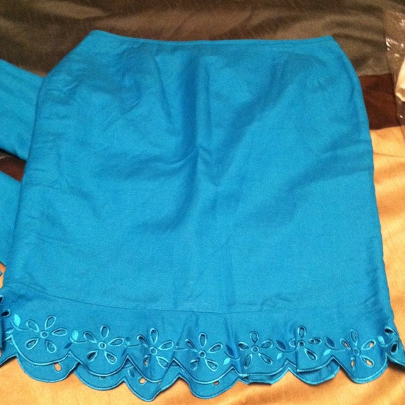 Beautiful blue suit size 12