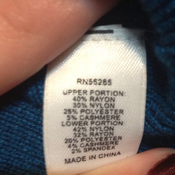 Express sweater - Picture 3 of 3