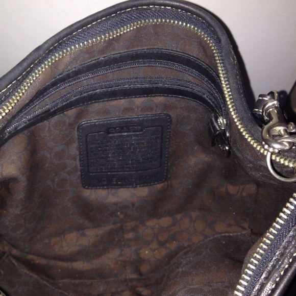 Authentic Coach Handbag - Picture 2 of 2