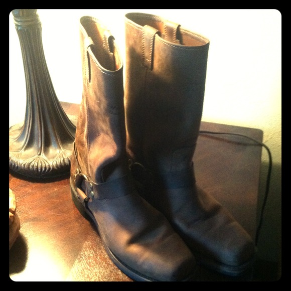 Harley Davidson size 101/2 men's gently worn once