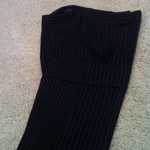 Black pinstripe dresspants