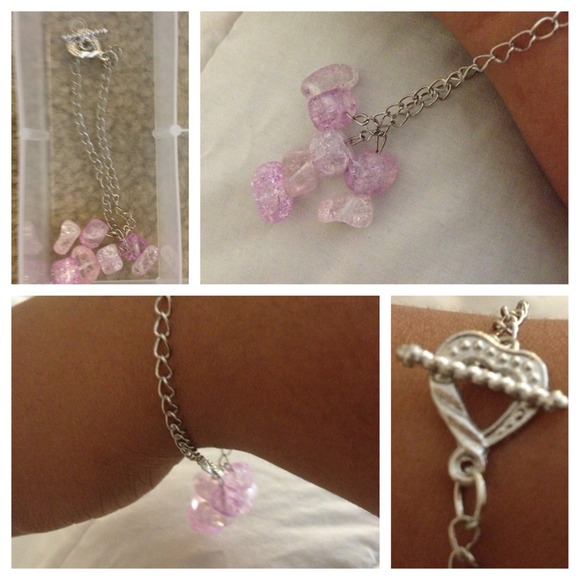 🔴Sold🔴Frosty pink bracelet.