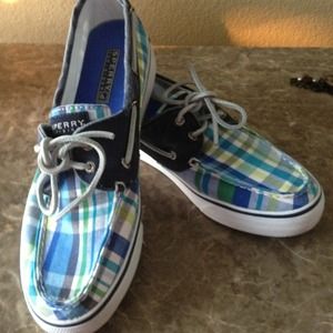 Plaid Sperrys