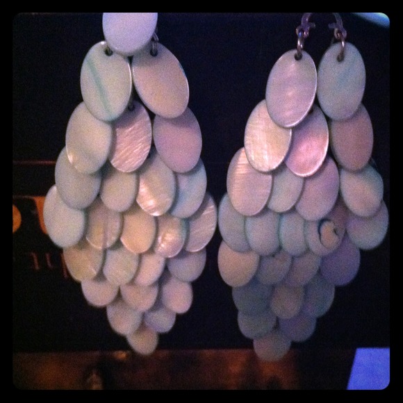 Blue dangling earrings