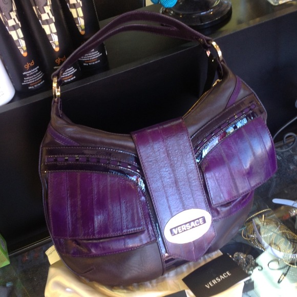 VERSACE a rare collectors bag. Reduced - Picture 4 of 4