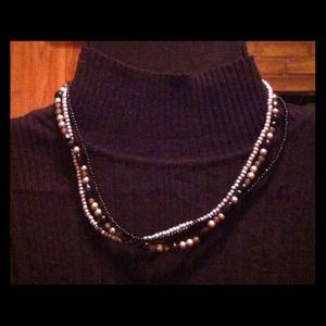 *REDUCED*Beaded necklace