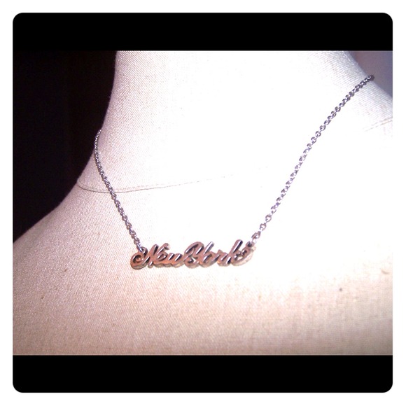 New York necklace