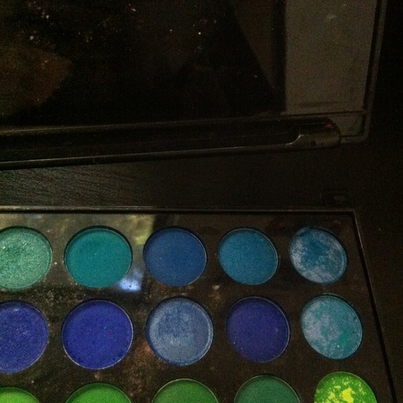 Manly 120 colored palette - Picture 2 of 3