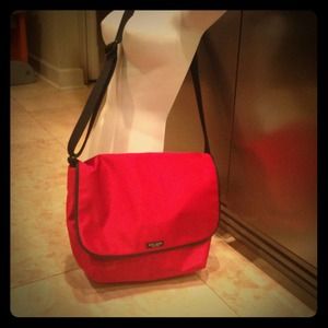 *REDUCED* Kate Spade Crossbody Messenger handbag