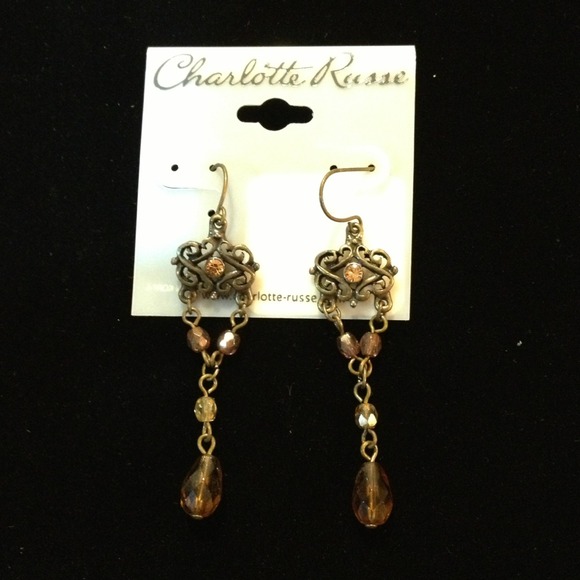 CHARLOTTE RUSSE Brown Dangling Earrings NWT - Picture 1 of 3