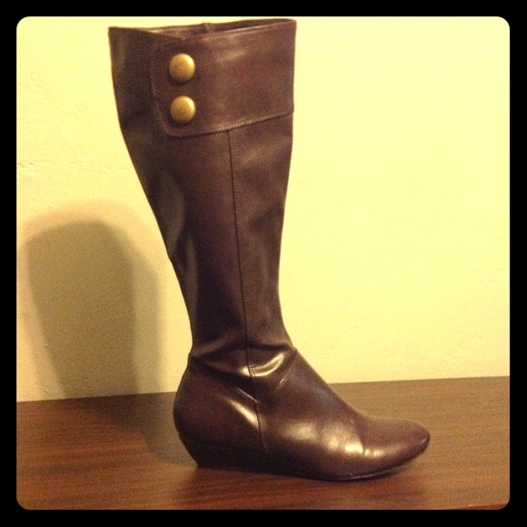 Equestrian style Brown Riding wedge boots size 9