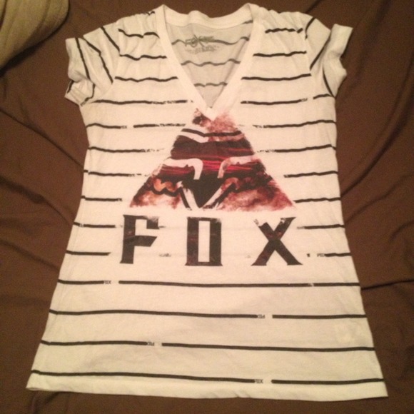 Fox Tops - Fox tshirt.