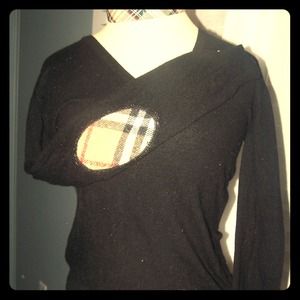 100% Authentic Burberry sweater