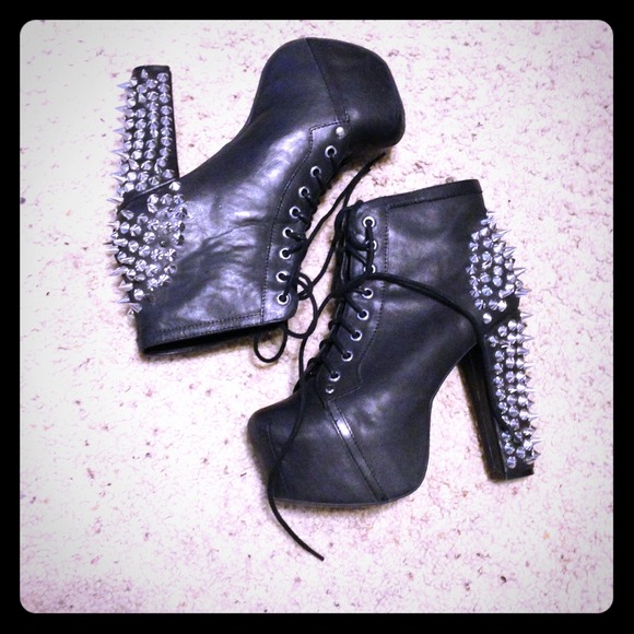 REDUCED: Jeffery Campbell Lita Spike