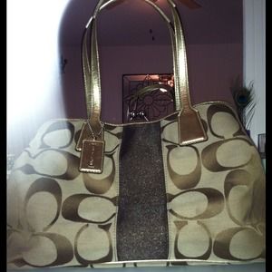 RESERVED Authentic coach purse