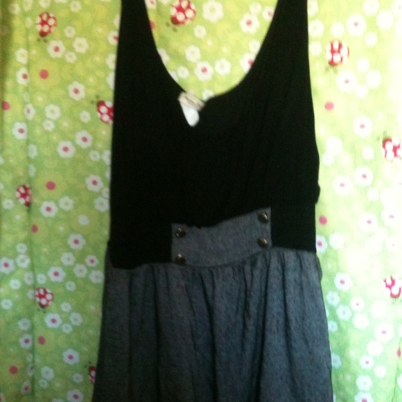 Dress👗 - Picture 2 of 2