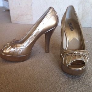 MICHAEL Michael Kors Shoes - MICHAEL Kors gold peep toe platform heels MICHAEL Michael Kors Shoes - MICHAEL Kors gold peep toe platform heels