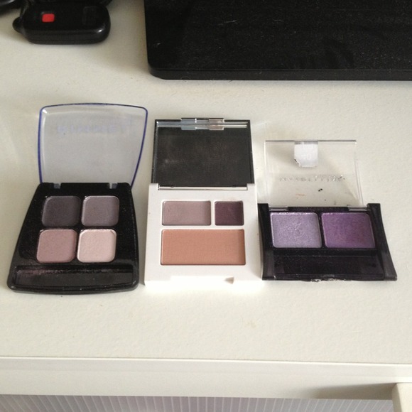 💢SOLD💢Purple eyeshadows bundle