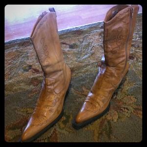 🐴Bots reservet 👍to 5 of January