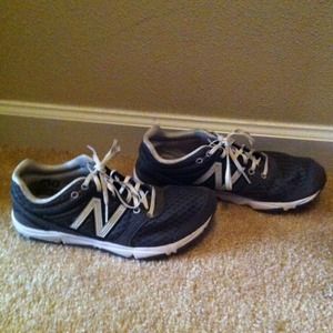 Very light weight running shoe