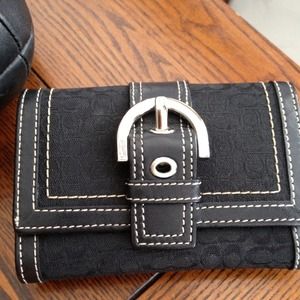 Authentic coach purse and wallet.