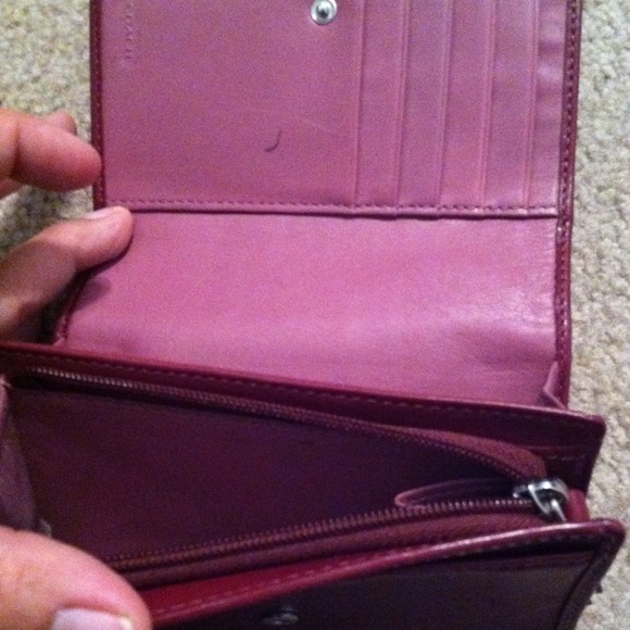 Authentic Coach wallet - Picture 2 of 3