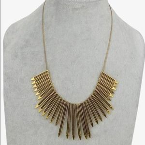 🎀SOLD🎀Fashion vintage gold metal necklace