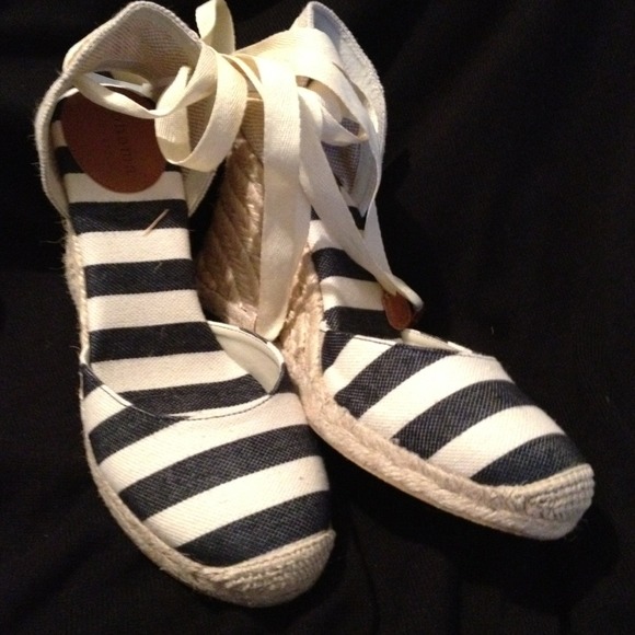 Canvas 5"wedge heel - Picture 3 of 3