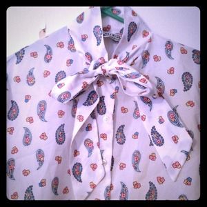 Paisley Button Up w/ Bow and HM shorts Bundle