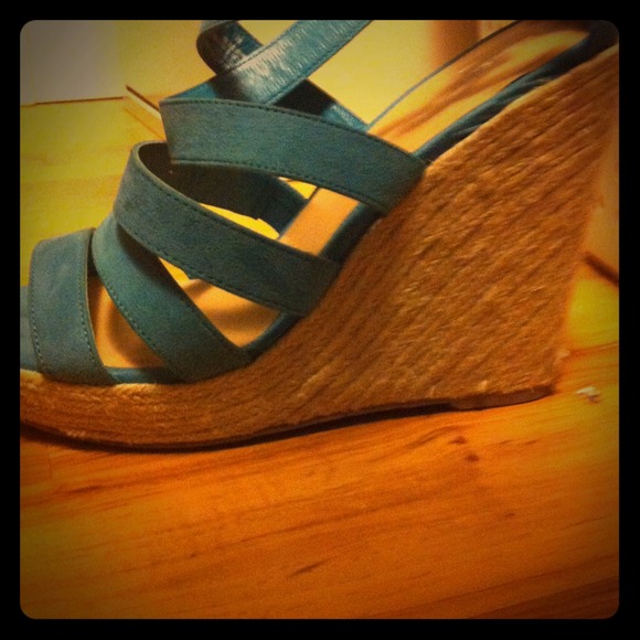 Teal blue sky high wedges🍃reduced🍃