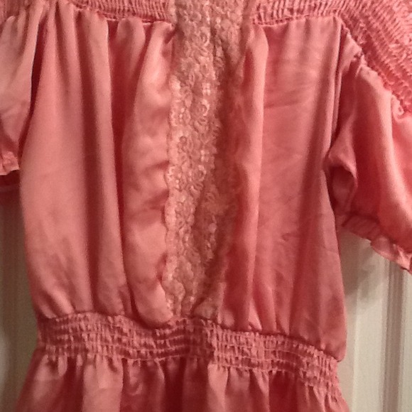 ***Sold*** top - Picture 2 of 2