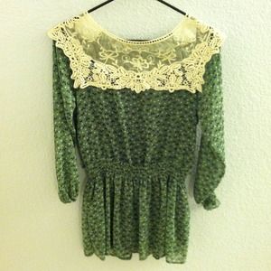 Cute top with pattern (from Korea)