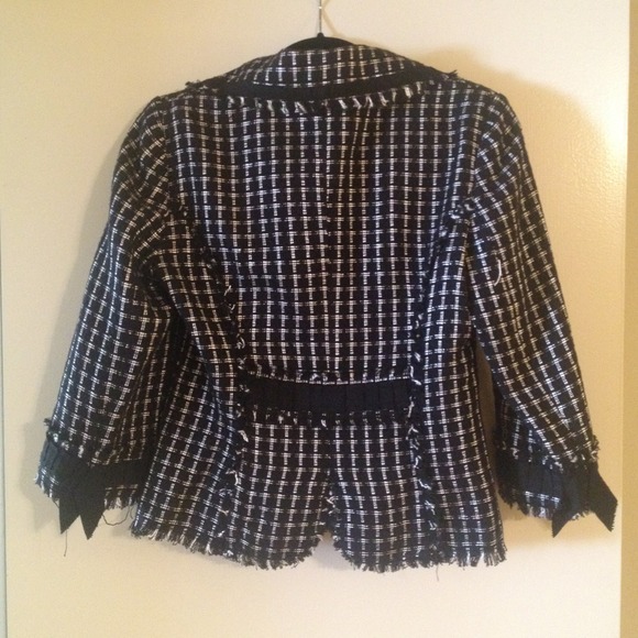Black & White tweed holiday jacket - Picture 2 of 3