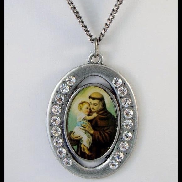 YourBijoux Scapular Necklace - Picture 3 of 3