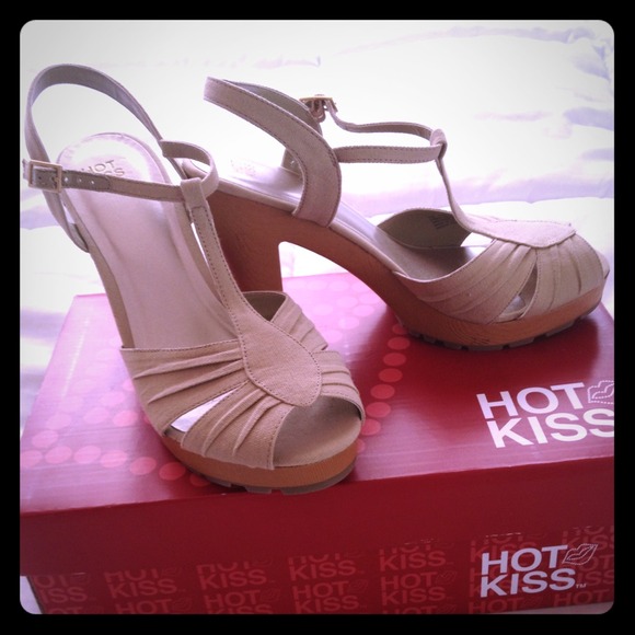 Light green summery heels