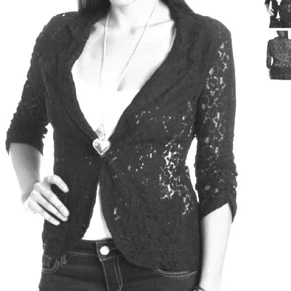 ❌SOLD Navy blue lace blazer