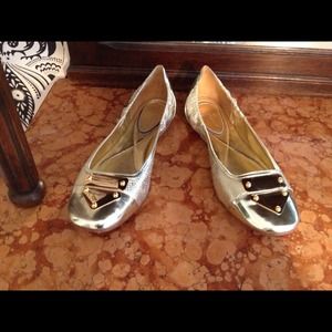 Reserved Shoes for deebutterflies❤